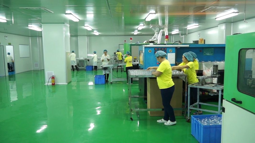 Guangzhou Huihua Packaging Products Co,.LTD linia produkcyjna producenta