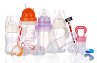 Dostosowane plastikowe butelki mleka dla niemowląt z słomką